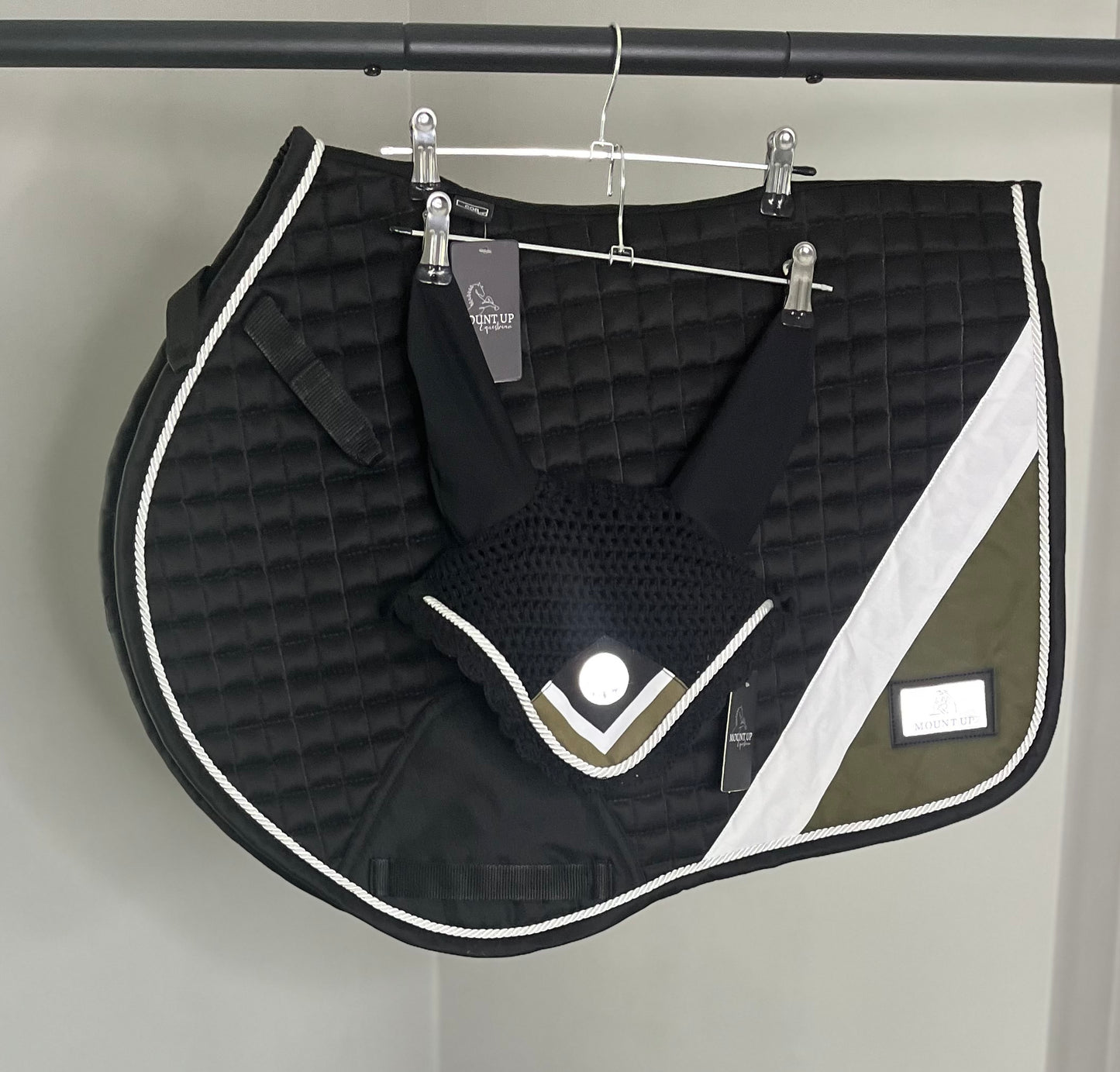 Elizabeth Black/White/Olive Saddle Pad Set image 1