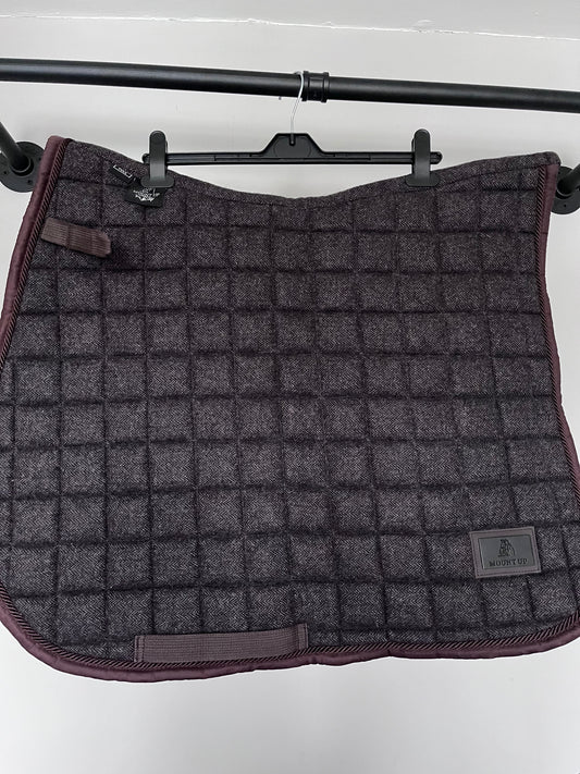 *Pre Order* Chestnut Vale Tweed saddle pad